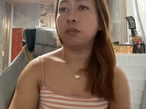 Snapshot of UrLove_Marga chatting on 3, 6, 2026 UrLove Marga online show from 3, 6, 2026