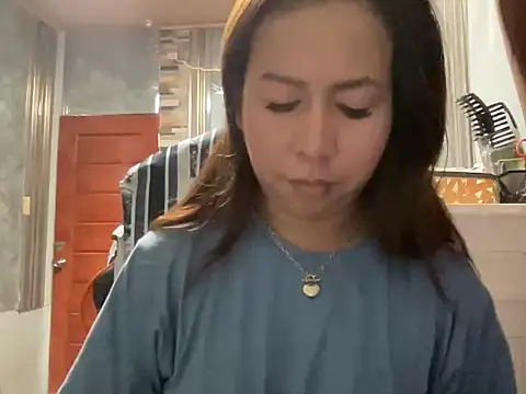 Snapshot of UrLove_Marga chatting on 19, 6, 2026 UrLove Marga online show from 19, 6, 2026