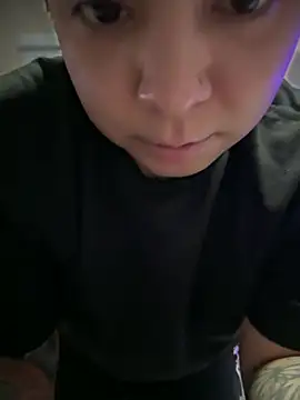 kimmiakiss22 online show from 24, 2, 2025