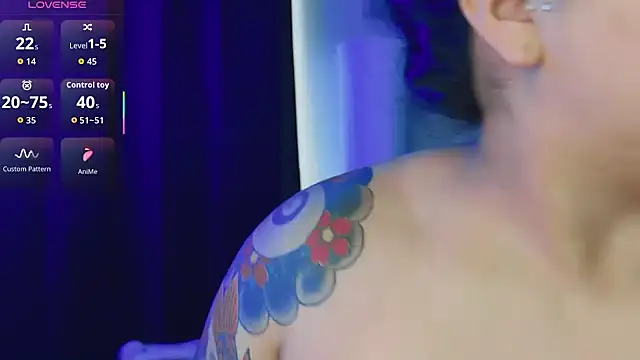 kimmiakiss22 online show from 21, 9, 2025