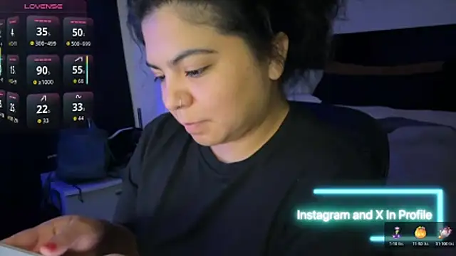 kimmiakiss22 online show from 13, 10, 2025