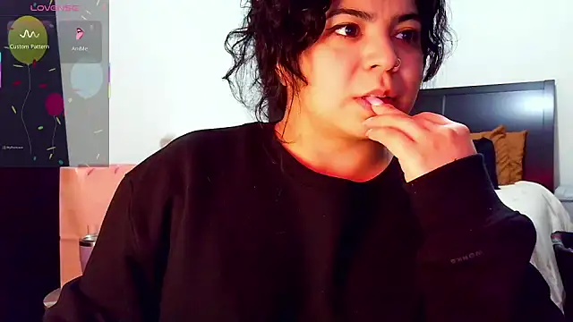 kimmiakiss22 online show from 17, 11, 2025