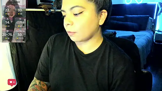 kimmiakiss22 online show from 9, 4, 2026