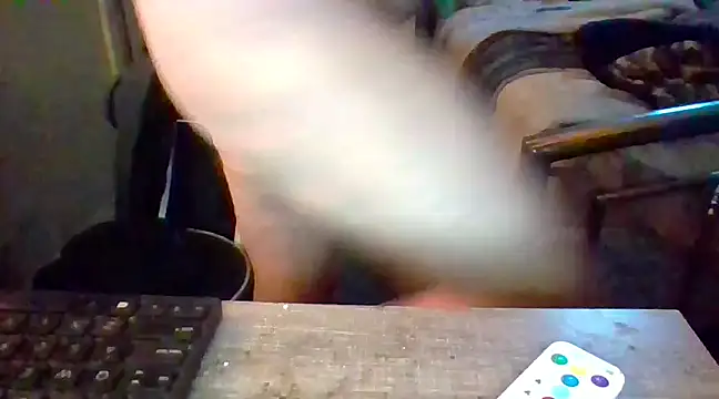 Snapshot of V8Driver@xh chatting on 19, 2, 2025 V8Driverxh online show from 19, 2, 2025