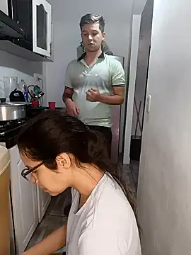 catire2323 online show from 4, 12, 2024