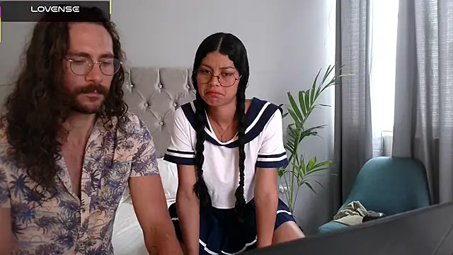 Snapshot of mini_kunis chatting on 16, 11, 2025 mini kunis online show from 16, 11, 2025