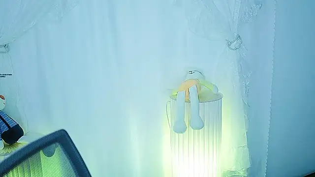 Snapshot of Judy520 chatting on 4, 3, 2025 Judy520 online show from 4, 3, 2025