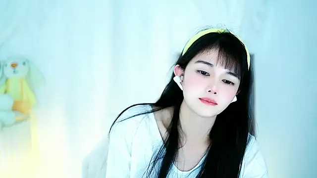 Snapshot of Judy520 chatting on 11, 3, 2025 Judy520 online show from 11, 3, 2025