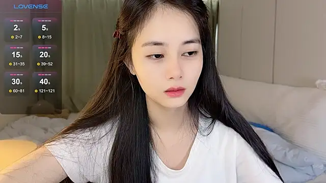 Snapshot of Judy520 chatting on 8, 4, 2026 Judy520 online show from 8, 4, 2026