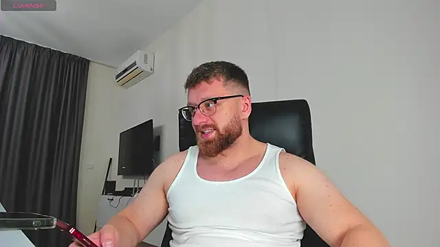 Findom guy online show from 6, 3, 2026