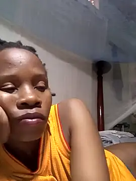 Queentesi online show from 1, 3, 2025