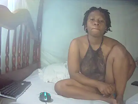 Queentesi online show from 16, 9, 2025