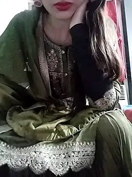 Snapshot of Noor_Darliing chatting on 28, 4, 2026 Noor Darliing online show from 28, 4, 2026
