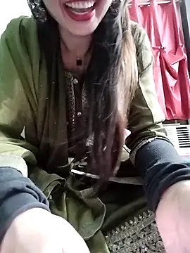 Snapshot of Noor_Darliing chatting on 5, 5, 2026 Noor Darliing online show from 5, 5, 2026
