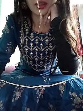 Snapshot of Noor_Darliing chatting on 8, 5, 2026 Noor Darliing online show from 8, 5, 2026