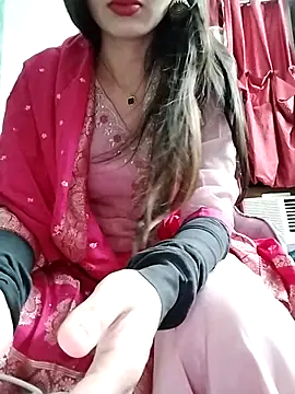 Snapshot of Noor_Darliing chatting on 9, 5, 2026 Noor Darliing online show from 9, 5, 2026