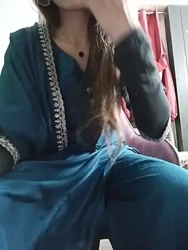 Snapshot of Noor_Darliing chatting on 1, 6, 2026 Noor Darliing online show from 1, 6, 2026