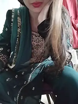 Snapshot of Noor_Darliing chatting on 11, 6, 2026 Noor Darliing online show from 11, 6, 2026
