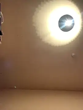 Sissynipple69 online show from 27, 3, 2026