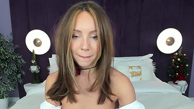 Snapshot of LilyRaisa chatting on 22, 12, 2024 LilyRaisa online show from 22, 12, 2024