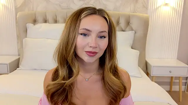 Snapshot of LilyRaisa chatting on 22, 3, 2025 LilyRaisa online show from 22, 3, 2025