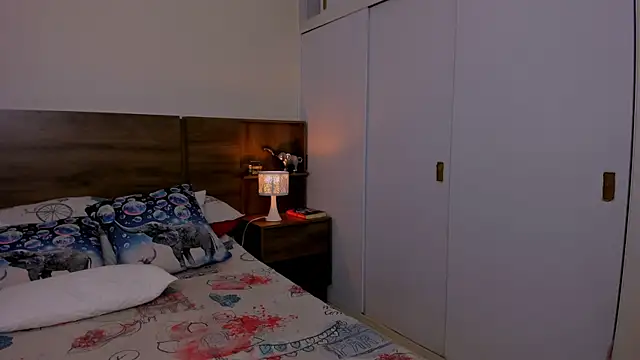 emily adams01 online show from 26, 12, 2024