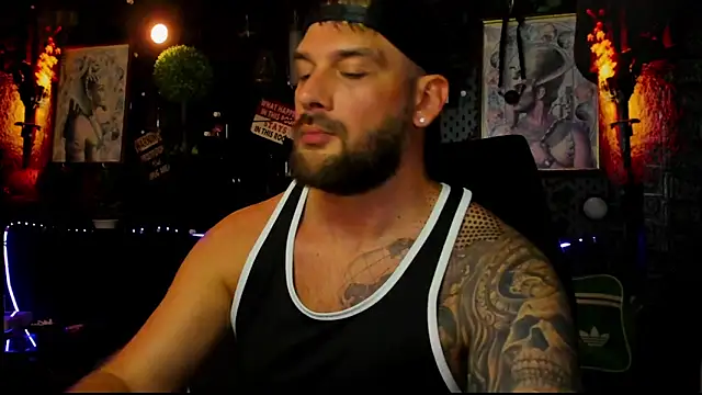 Snapshot of LexXHardy chatting on 11, 7, 2026 LexXHardy online show from 11, 7, 2026