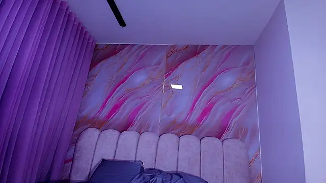  sex mia online show from 8, 2, 2026