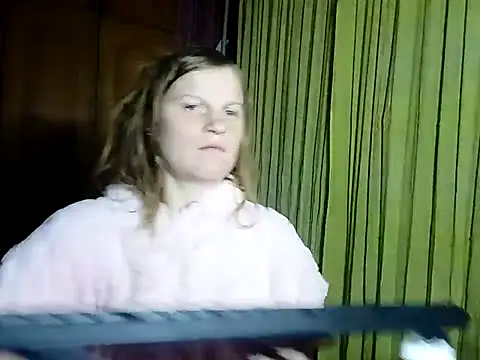 Kathlyn  Heath online show from 16, 2, 2025