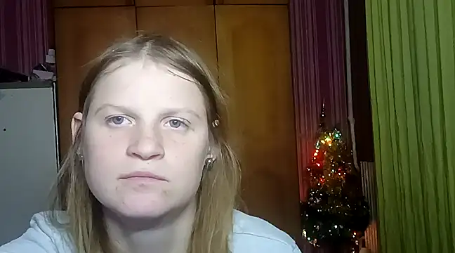 Kathlyn  Heath online show from 17, 2, 2025