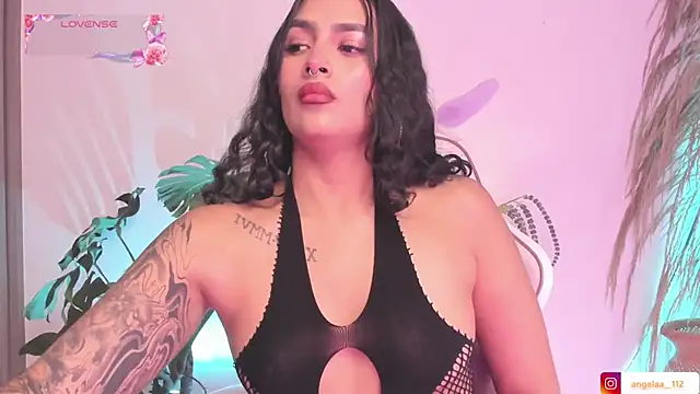 Snapshot of Anngel_1 chatting on 24, 10, 2025 Anngel 1 online show from 24, 10, 2025