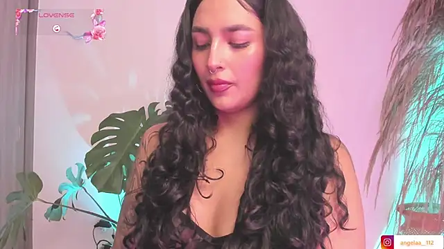 Snapshot of Anngel_1 chatting on 1, 11, 2025 Anngel 1 online show from 1, 11, 2025