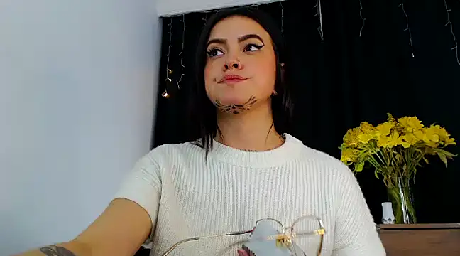 Isa Maiden1 online show from 15, 1, 2025