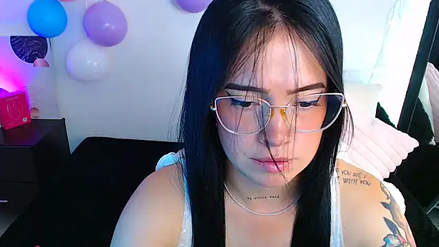 Isa Maiden1 online show from 4, 4, 2026