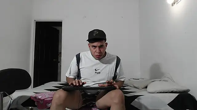 Snapshot of Sofiafuck20 chatting on 15, 3, 2025 Sofiafuck20 online show from 15, 3, 2025