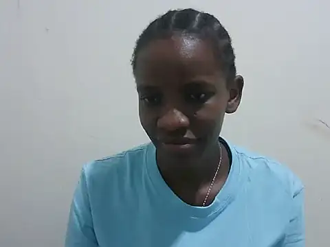 prettybeee online show from 18, 12, 2025