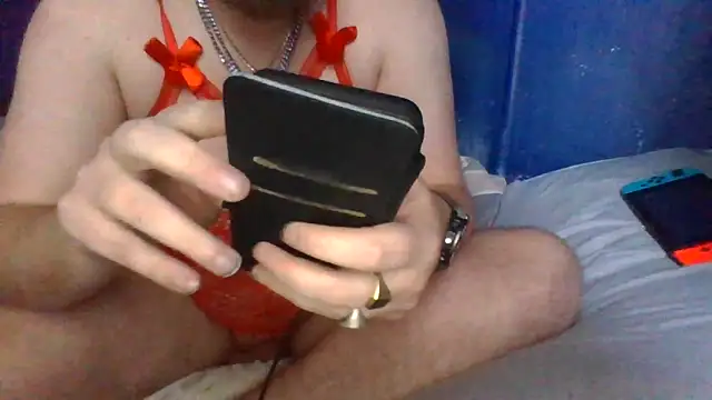 Snapshot of Mr_big_cock_2834 chatting on 17, 3, 2026 Mr big cock 2834 online show from 17, 3, 2026