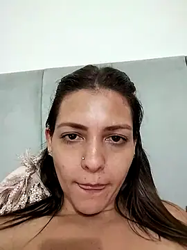 Snapshot of Mia_Hampton chatting on 1, 3, 2025 Mia Hampton online show from 1, 3, 2025