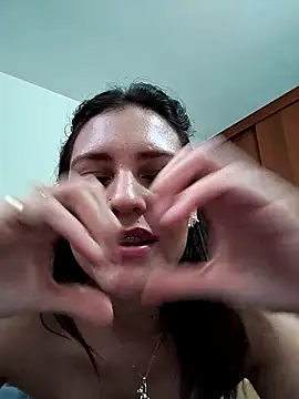 Snapshot of Mia_Hampton chatting on 2, 3, 2025 Mia Hampton online show from 2, 3, 2025