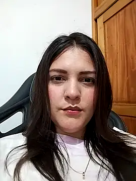 Snapshot of Mia_Hampton chatting on 2, 12, 2025 Mia Hampton online show from 2, 12, 2025