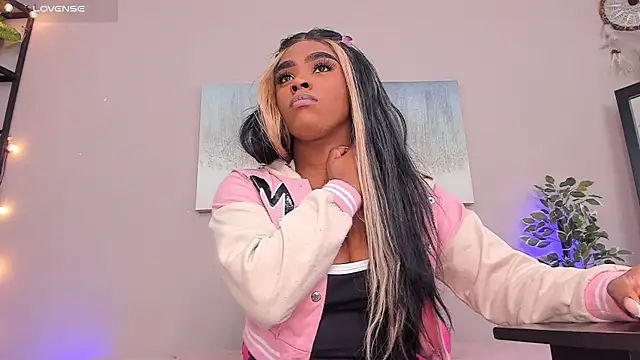 Briana Wells  online show from 20, 2, 2026