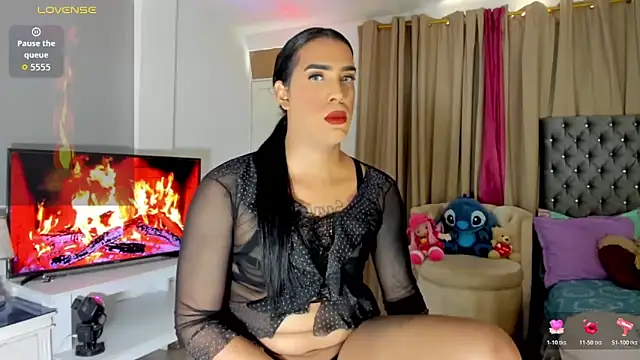 Samra Naugthy online show from 18, 4, 2026