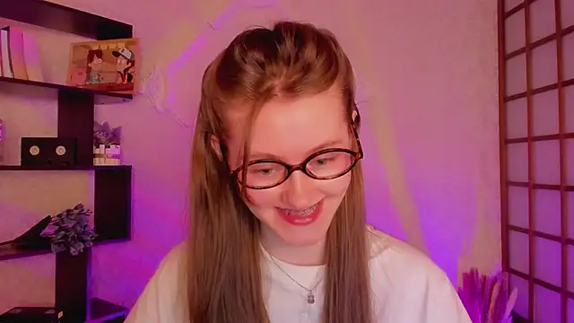 KateCuddle online show from 23, 1, 2025