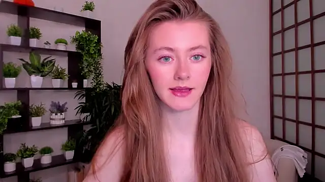 KateCuddle online show from 2, 10, 2025