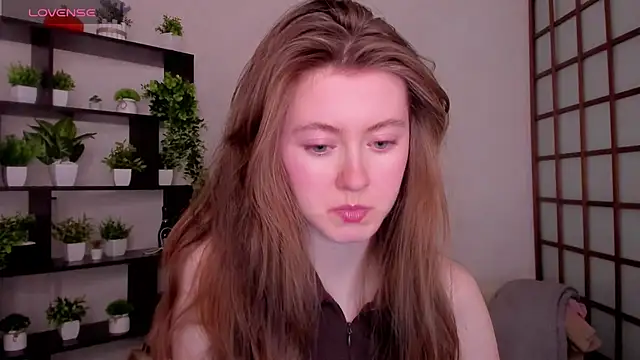 KateCuddle online show from 24, 2, 2026