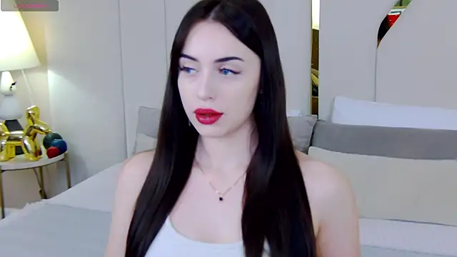 Snapshot of Betty_Bridge chatting on 18, 11, 2025 Betty Bridge online show from 18, 11, 2025