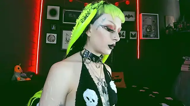 insania 9999  online show from 4, 2, 2025