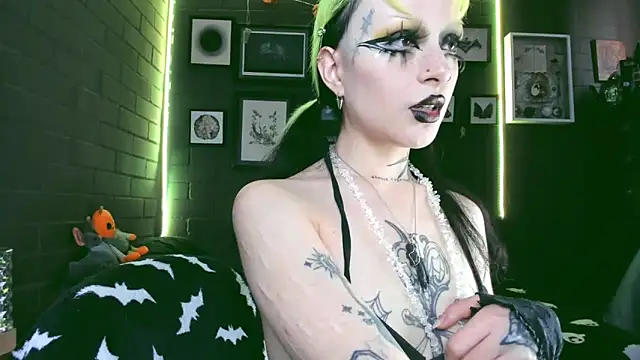 insania 9999  online show from 26, 2, 2025