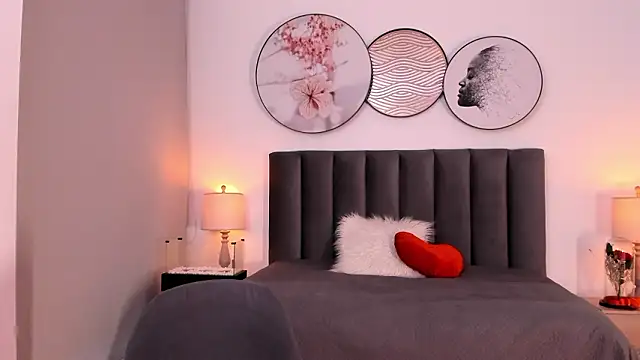 SaharaGarcia   online show from 4, 3, 2026