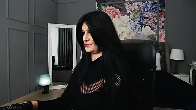 Snapshot of DomMelissaW chatting on 2, 12, 2024 DomMelissaW online show from 2, 12, 2024